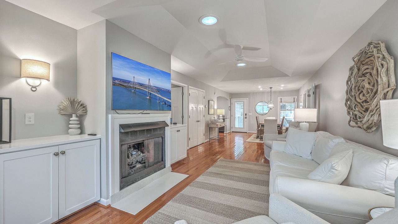 Photo of Livingroom in Seabrook Island