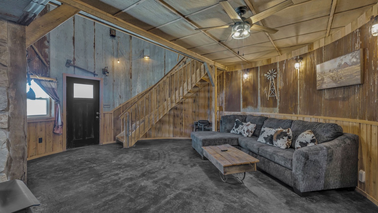 Photo of Livingroom in Pineville