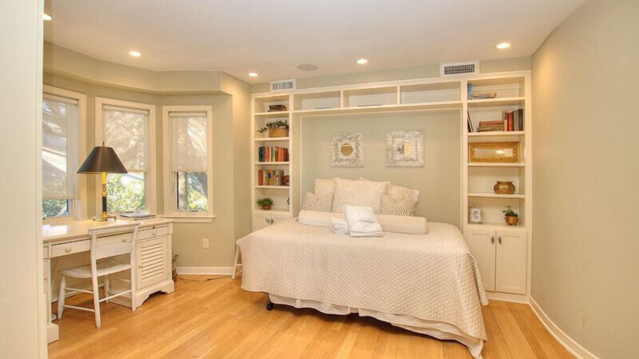 Photo of Bedroom in Beach Lagoon