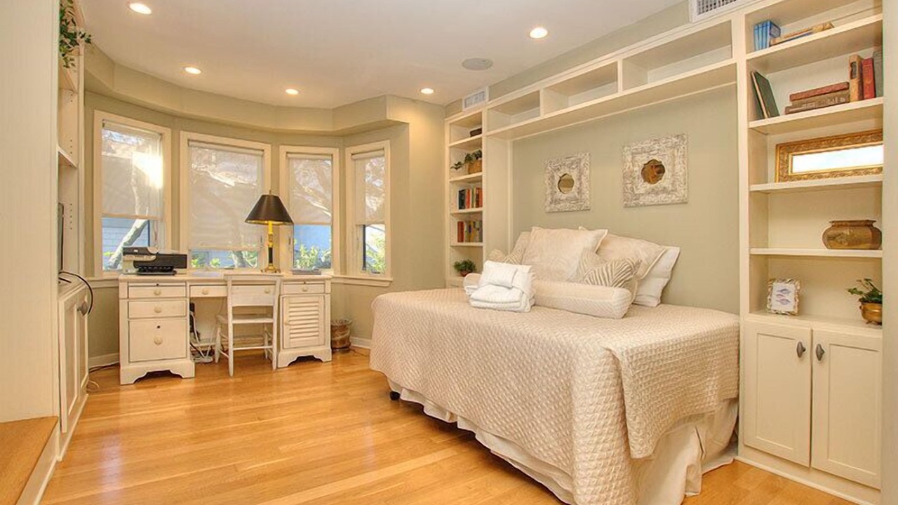 Photo of Bedroom in Beach Lagoon