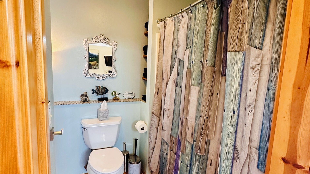 Photo of Bathroom in Sylvan Shores