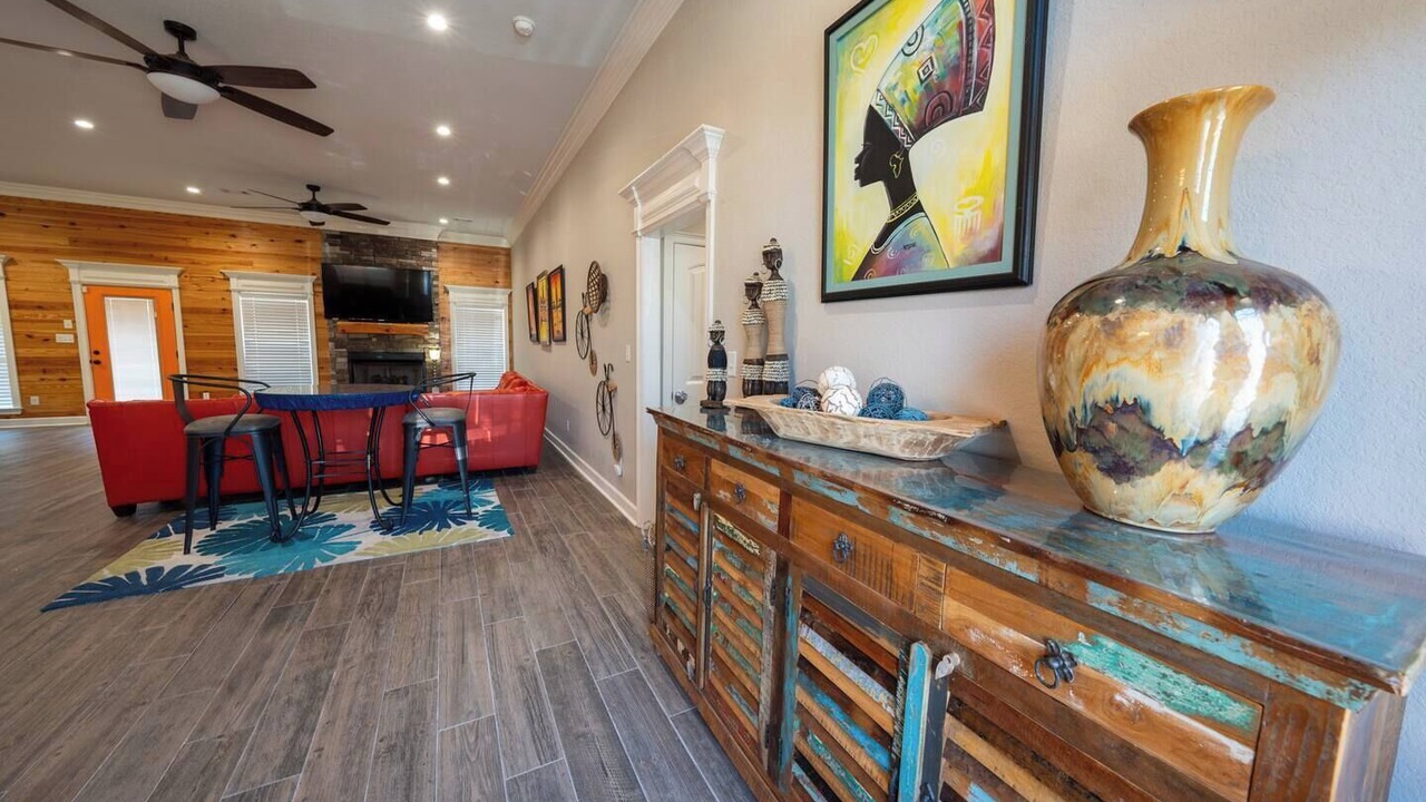Photo of Livingroom in Sherwood