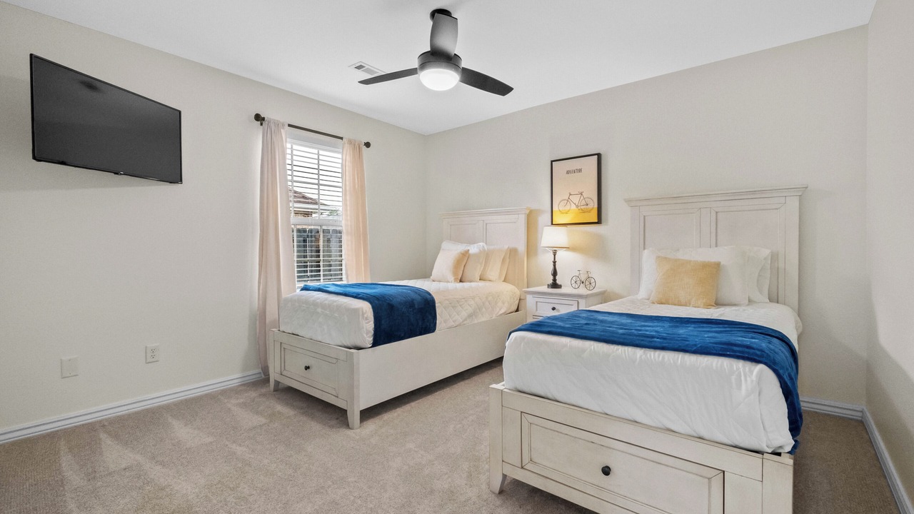 Photo of Bedroom in Rogers