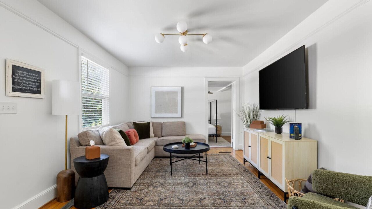 Photo of Livingroom in North Charleston