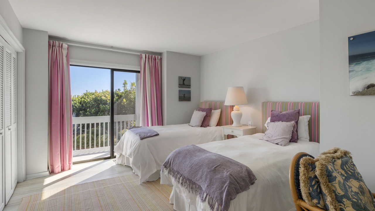 Photo of Bedroom in Seabrook Island