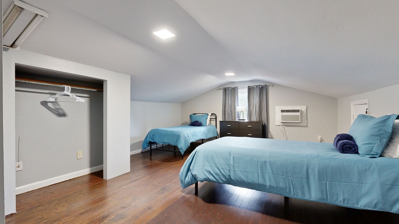 Photo of Bedroom in Goose Creek