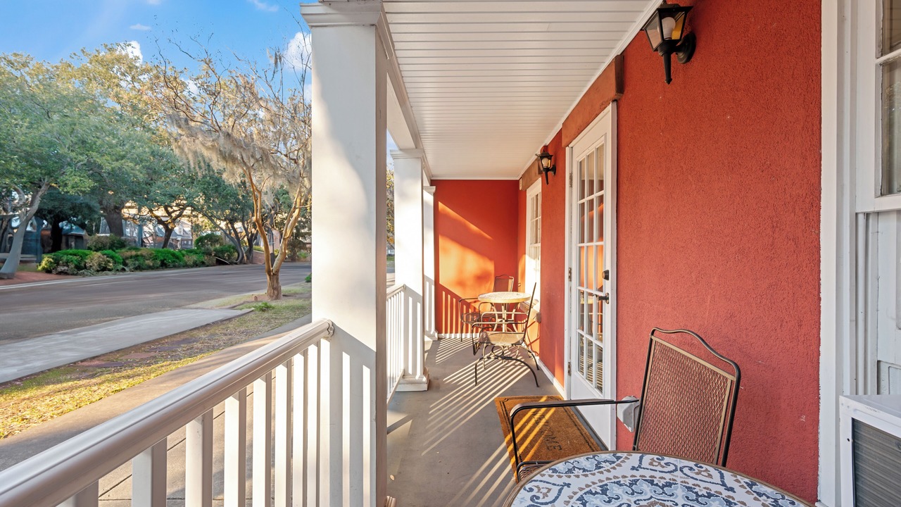 Photo of Outdoor in Historic District - North