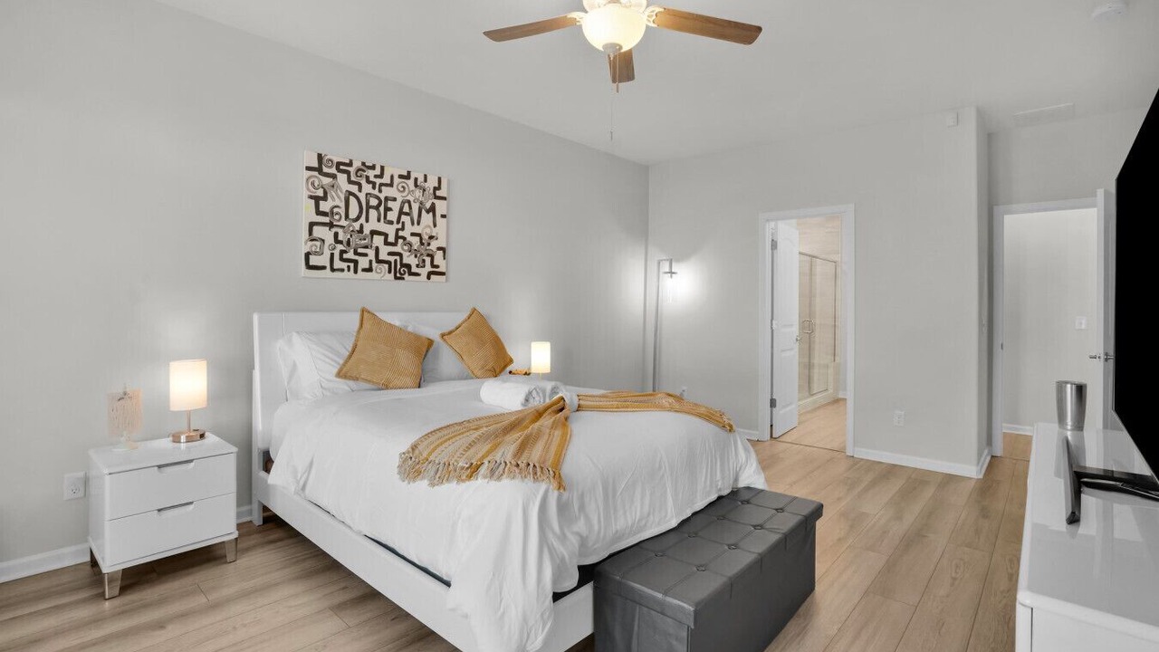 Photo of Bedroom in Port Wentworth