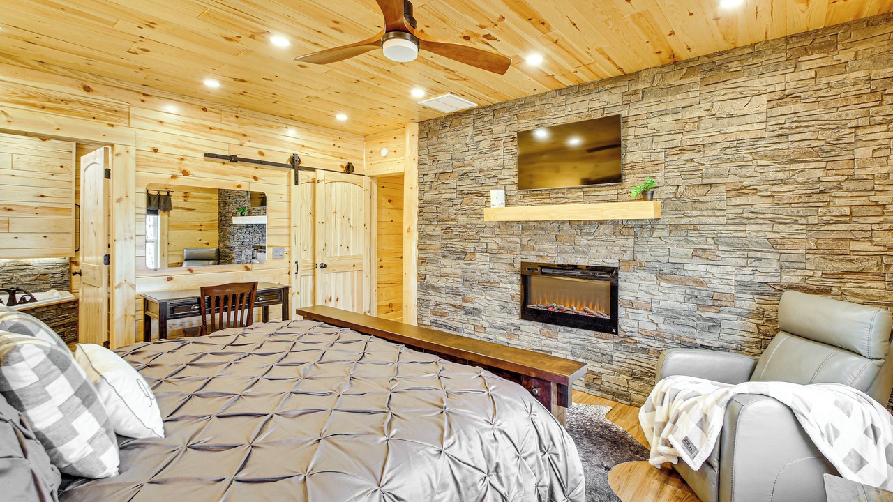 Photo of Bedroom in Royal