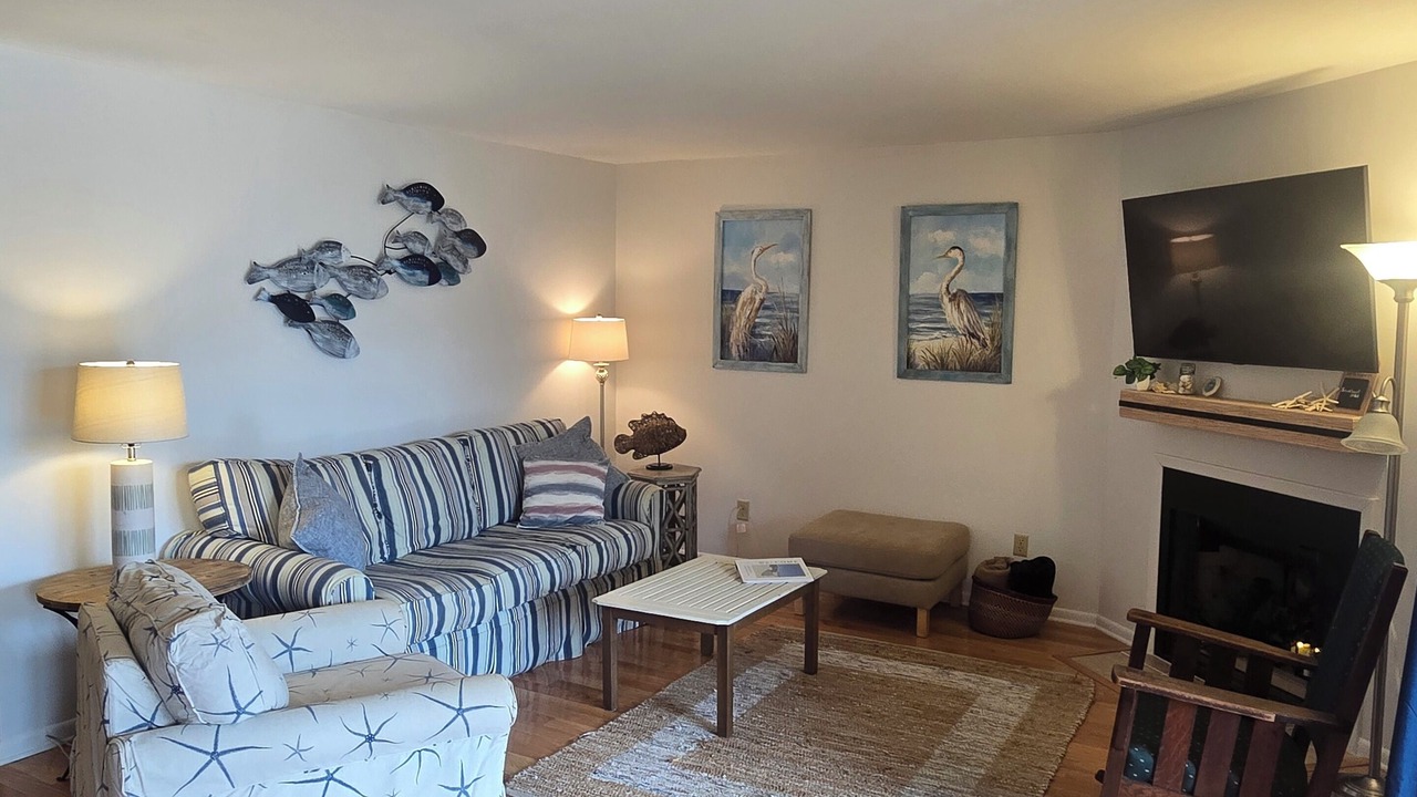 Photo of Livingroom in Ocean Ridge