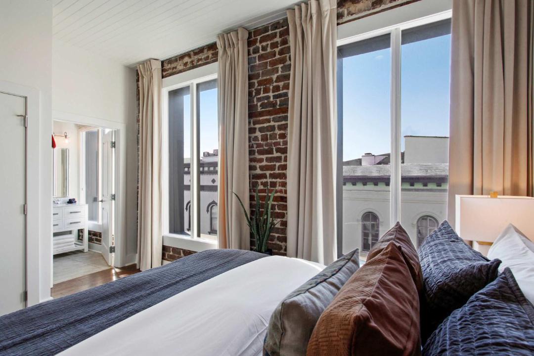 Photo of Bedroom in Historic District - North