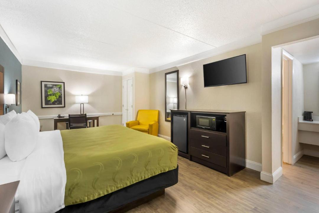Photo of Bedroom in North Charleston