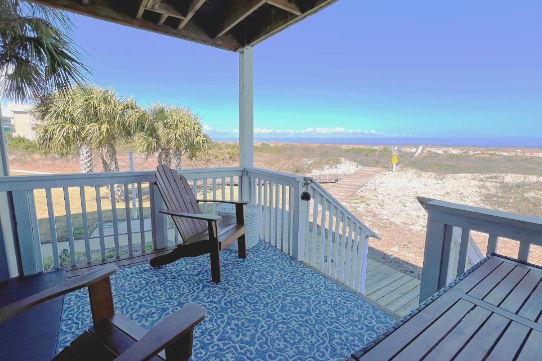 Photo of Patio Balcony in Oceanmarsh Subdivision