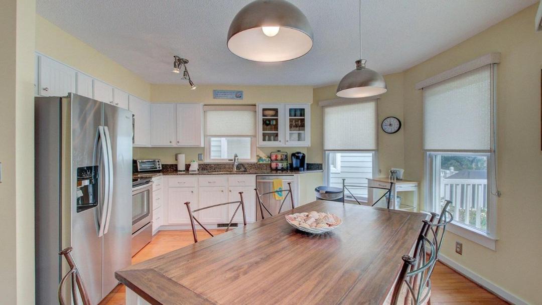 Photo of Kitchen in Pelican Bay