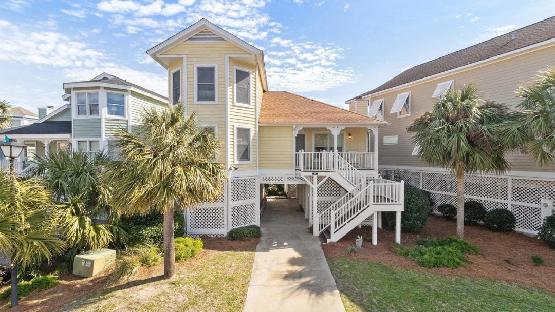 Photo of Patio Balcony in Pelican Bay