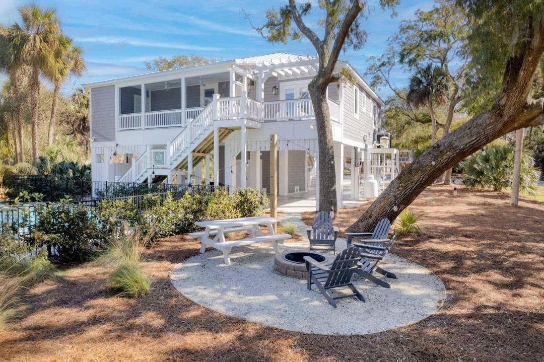 Photo of Others in Edisto Island