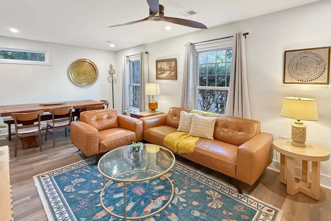 Photo of Livingroom in Charleston