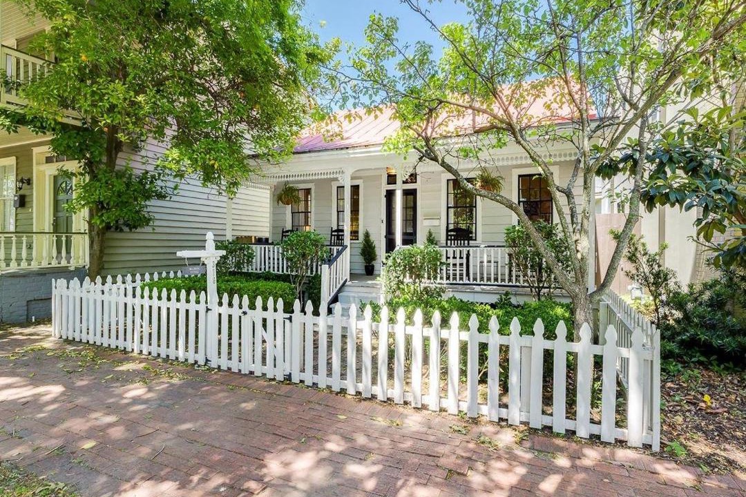 Photo of Others in Savannah Victorian District