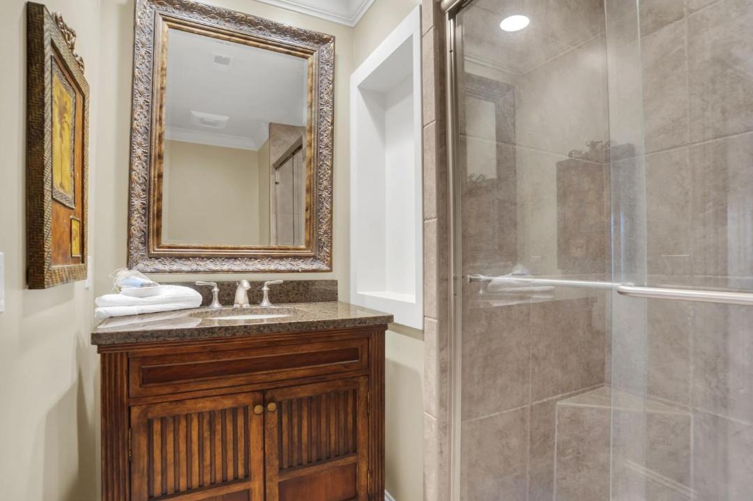 Photo of Bathroom in Harbour Town