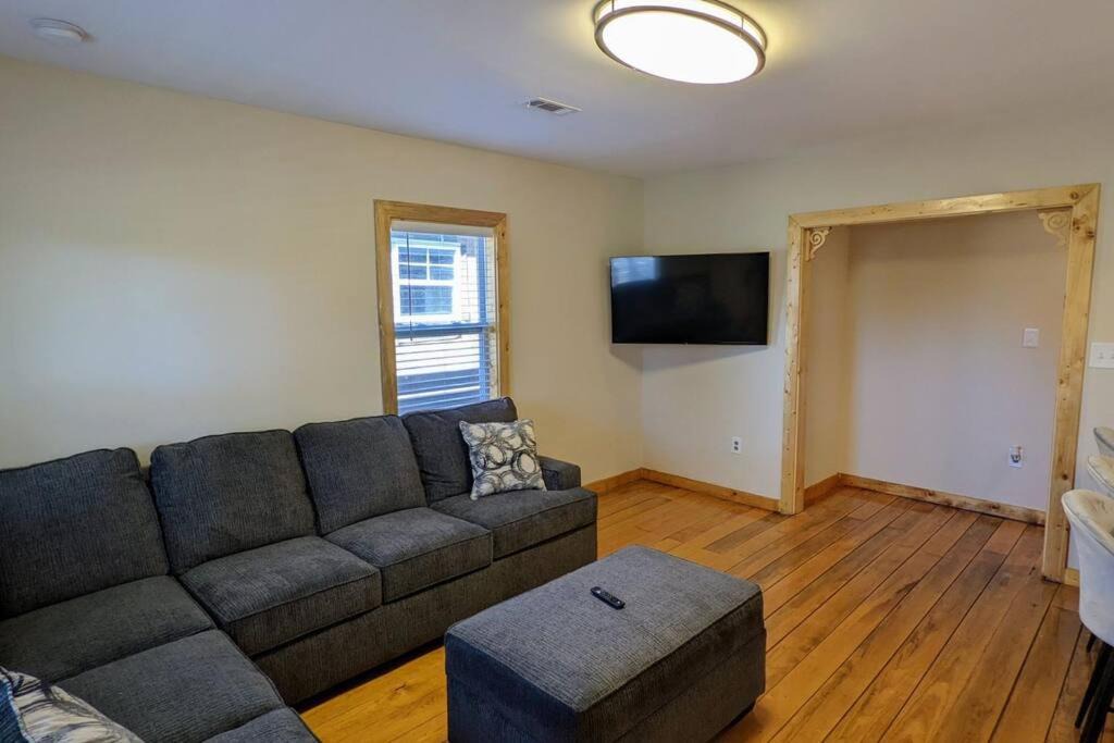 Photo of Livingroom in North Charleston