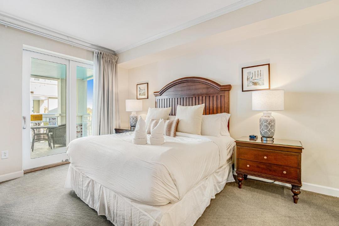 Photo of Bedroom in Isle of Palms