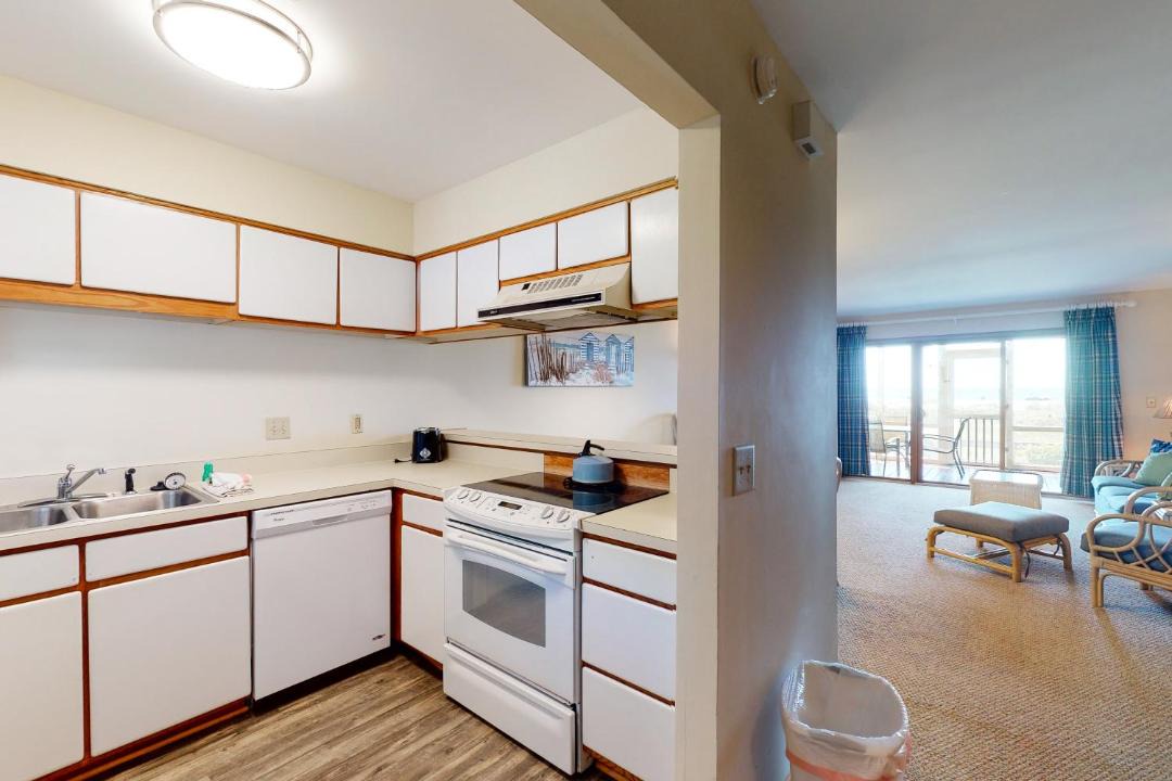 Photo of Kitchen in Pelican Bay