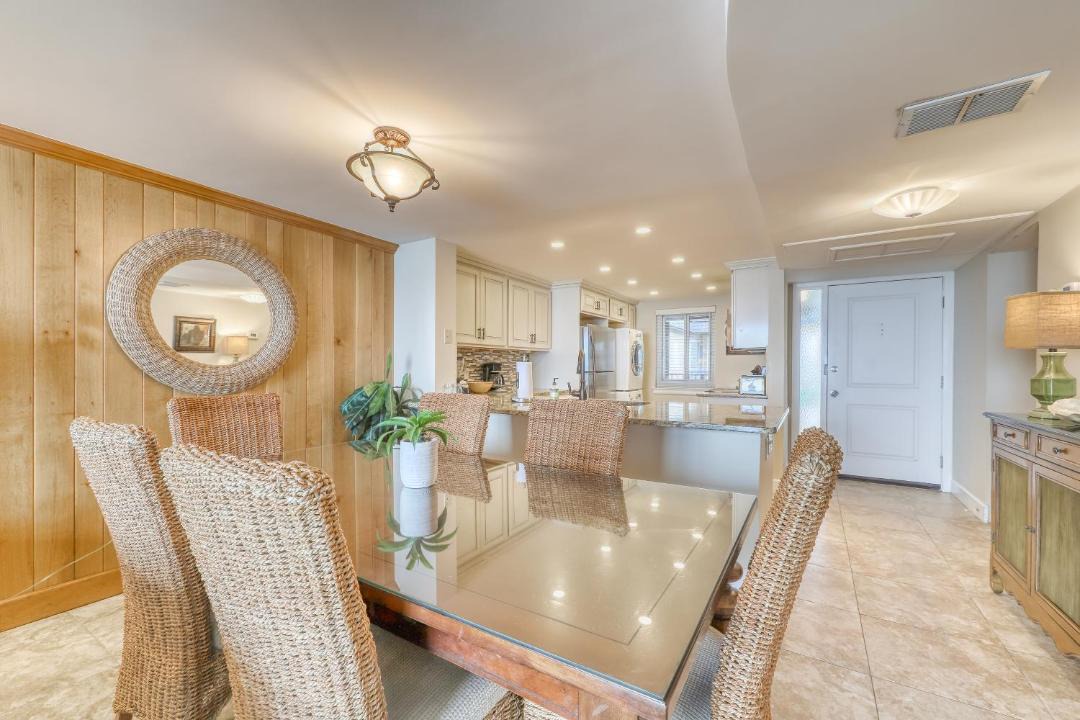Photo of Livingroom in Folly Field