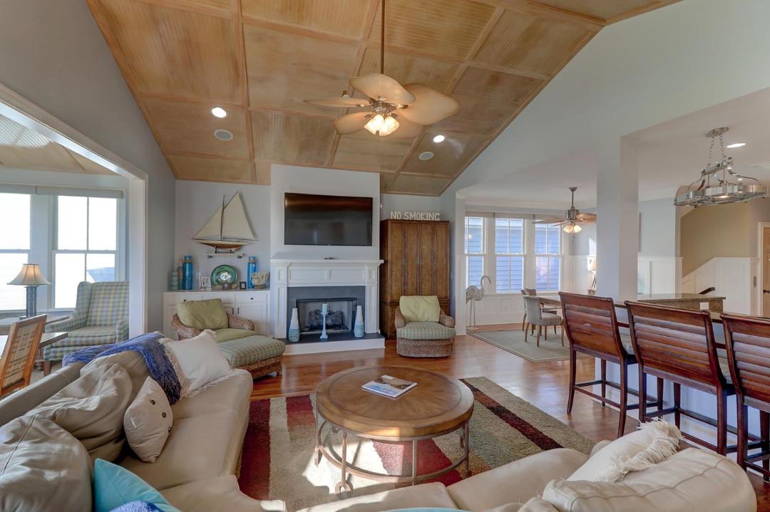 Photo of Livingroom in Ocean Point