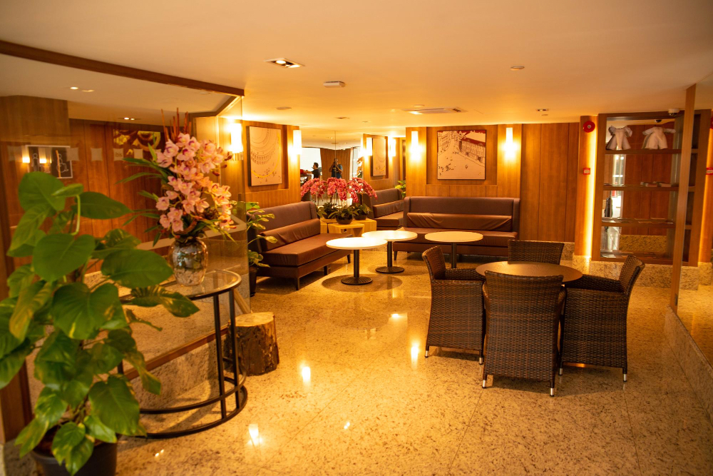43 Grand Pavilion