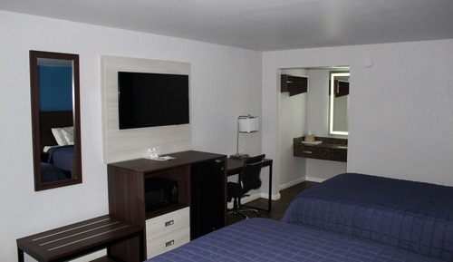 Deluxe Room, 2 Double Beds, Non Smoking