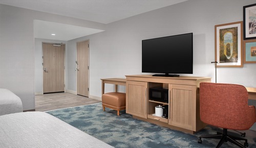 Room, 2 Queen Beds, Accessible, Non Smoking (mob/hearing acc w/ bathtub)