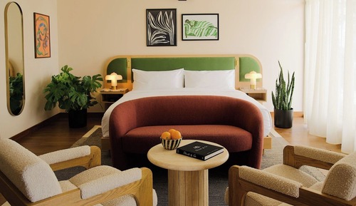 Suite, 1 King Bed, Patio (Large)