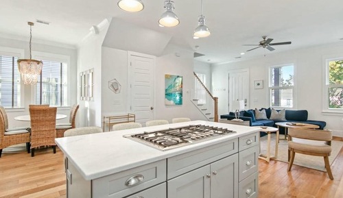 House, Multiple Beds (Shem Creek House- 5 Mins to Dtwn & Be)