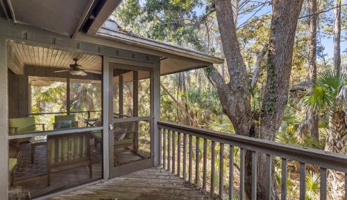 Three-Bedroom Vacation Home 