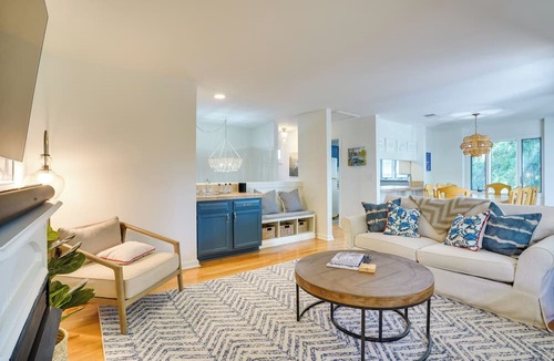 West Beach Village Apartment | Kiawah Island Vacation Rental: Walk to Beach!