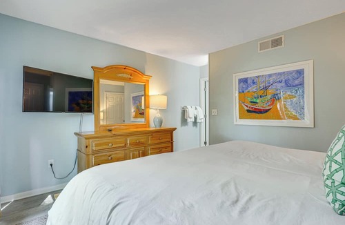 West Beach Village Apartment | Kiawah Island Vacation Rental: Walk to Beach!