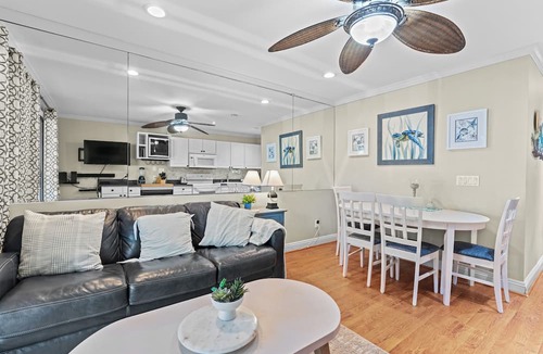 Hilton Head Island Apartment | Beach Access: Oceanfront Hilton Head Studio
