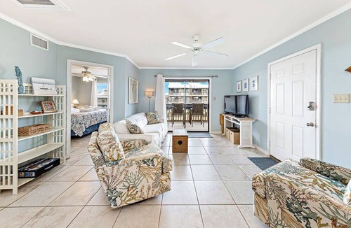 Orange Beach East Condo | Slice of Sun OBA | Peaceful Riverfront 2 BR | 3 Pools