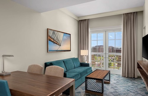 Old Village Historical District Hotel | Embassy Suites by Hilton Charleston Harbor Mt. Pleasant