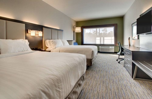 Summerville Hotel | Holiday Inn Express & Suites Summerville by IHG