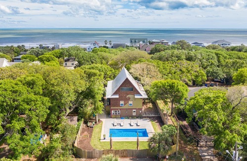 Folly Beach House | Wave House - Unique House with 2 Units - Private Pool - Steps to the Beach - Dog Friendly