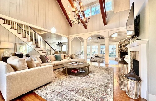 Palmetto Bluff House | Incredible Home in West Wilson!