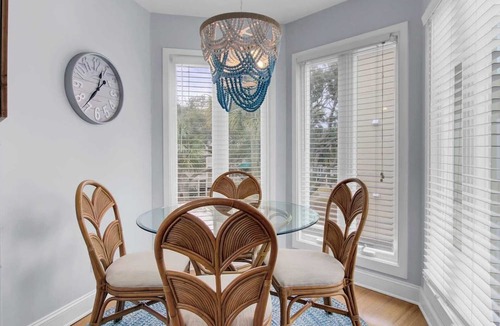 Isle of Palms Apartment | 204 B Port O Call by Avantstay Beachfront Condo!