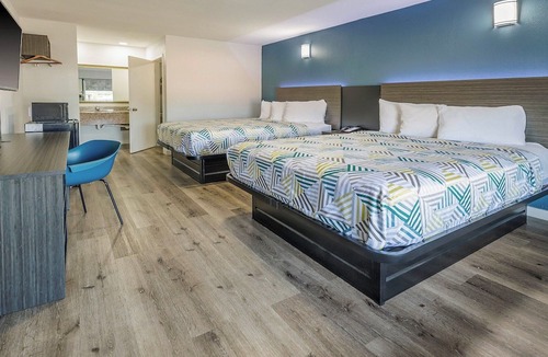 Greenwood Hotel | Motel 6 Greenwood, MS