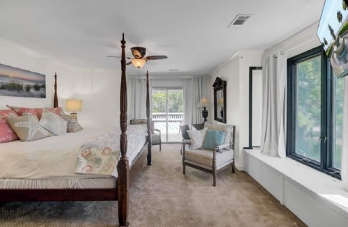 Twin Oaks Condo | Award-Winning Resort Amenities | Racquet Club Villa 37