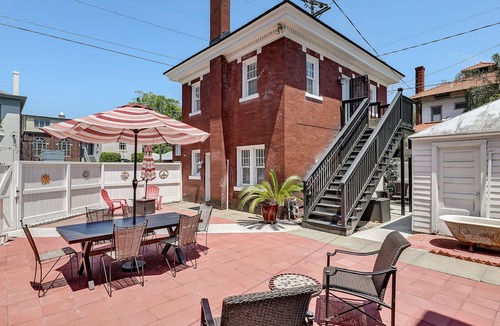 Thomas Square Apartment | Walk Everywhere in Starland, Heated Pool Access