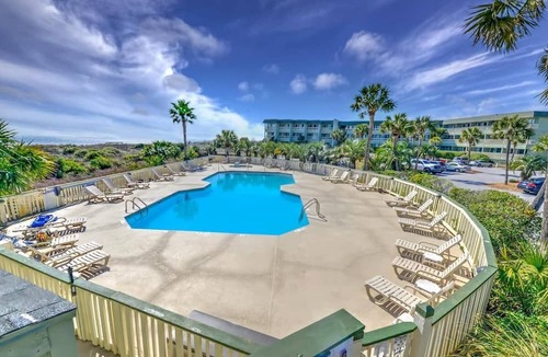 Isle of Palms Condo | Discover Charleston @seacabin226b - Isle of Palms, Oceanfront Condo