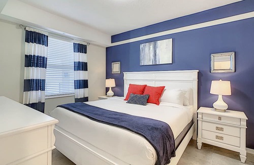 Kissimmee Condo | Water Slide | Lazy River | Foosball *5mi to Disney!*