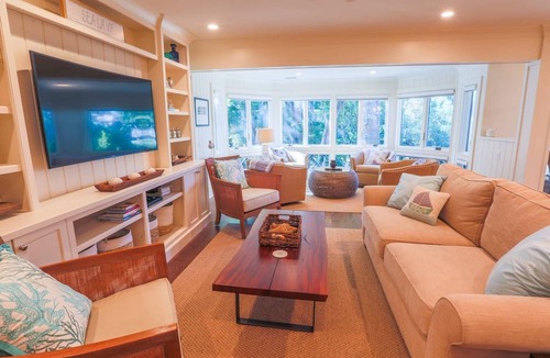 Kiawah Island Condo | 10 Min Walk To Beach Dog Friendly Renovated Villa With Custom, High End Finishes & Lagoon Views