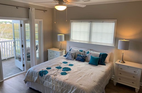 Folly Beach Condo | Beautiful views! W/Pool, pet friendly